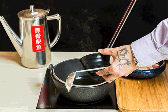 1点点开火锅店了？《天天向上》力荐的奶盖锅，整整20倍芝士！