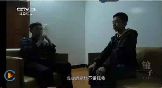 刘国梁拿冠军的大女儿还是小女儿,刘国梁七岁女儿夺世界冠军