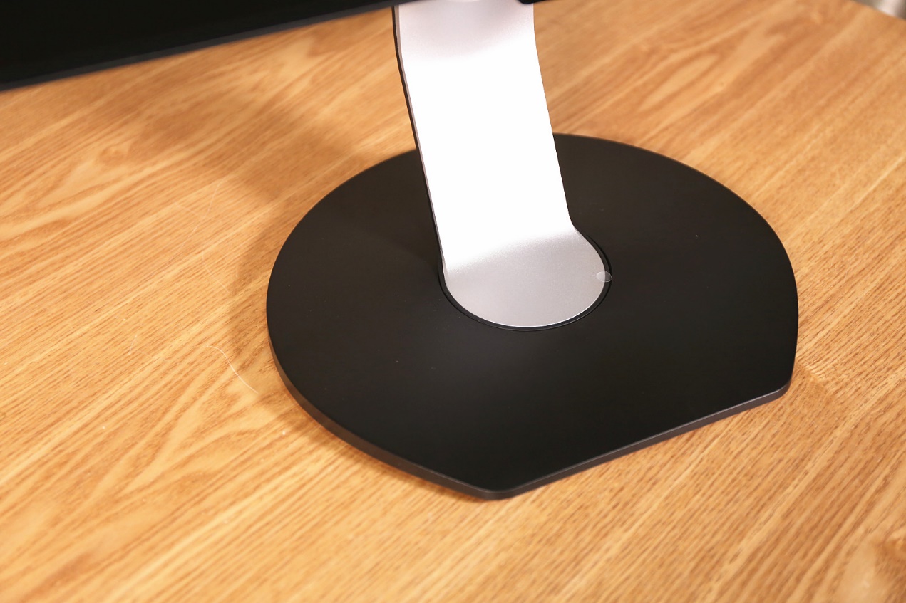 飞利浦显示器241p8q,飞利浦241v8显示器优缺点