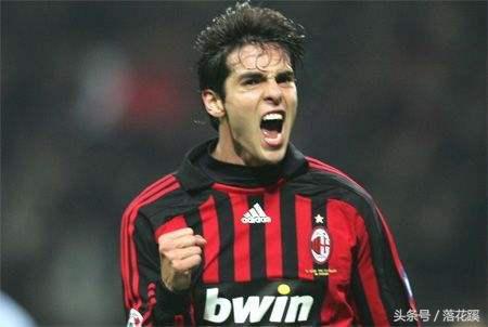 巅峰卡卡怎么玩,卡卡巅峰到底有多恐怖进球