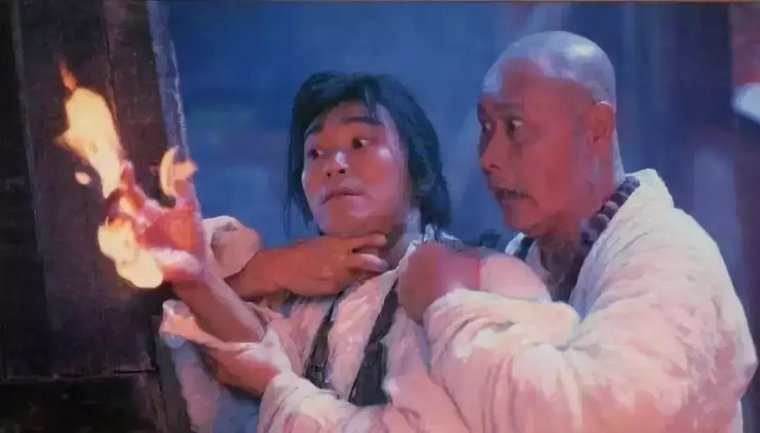 周星驰为了一个机会苦苦等十年,周星驰老了满头白发