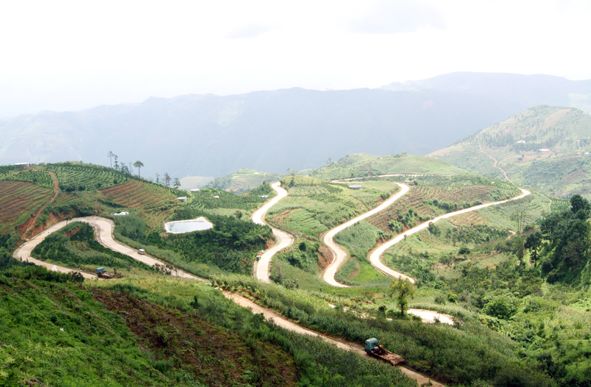 云南乡村振兴示范村建设政策,云南省四好农村路指导意见