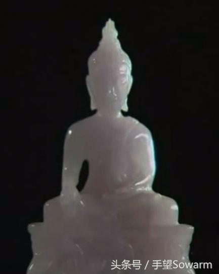 英国大叔在苏州做玉雕,英国人在苏州做玉雕