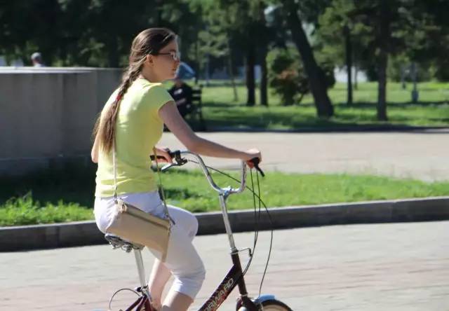 漫步在美女如云的西伯利亚的心脏——伊尔库茨克