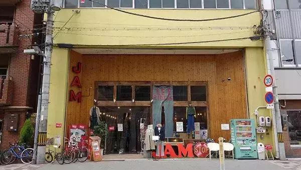 街头小众潮牌店铺,美式街头小众潮牌店铺