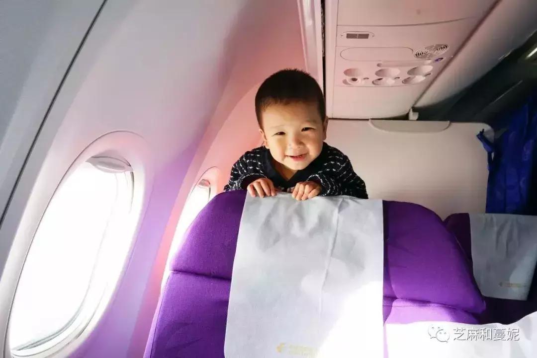 带两个孩子的妈妈去旅行,带两个孩子的妈妈去旅游