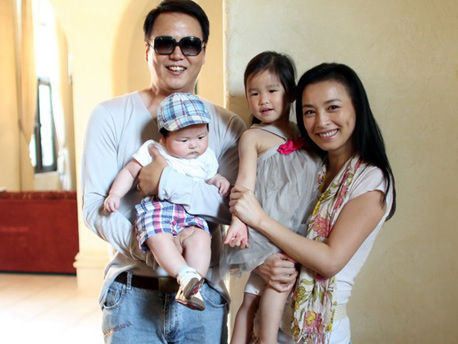 1616针的爱！4年7次试管3次流产，只为了一声“妈妈”