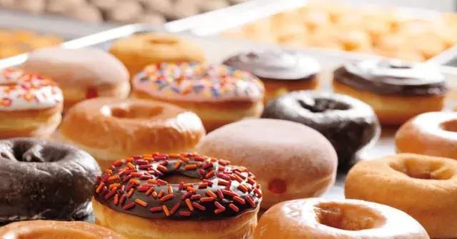 每天暴食到半夜,暴食了5000大卡会怎么样