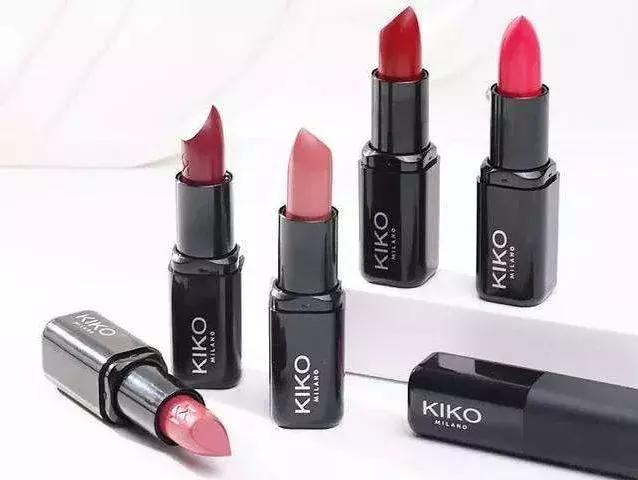 这一次，我删除了微信里的300个代购……