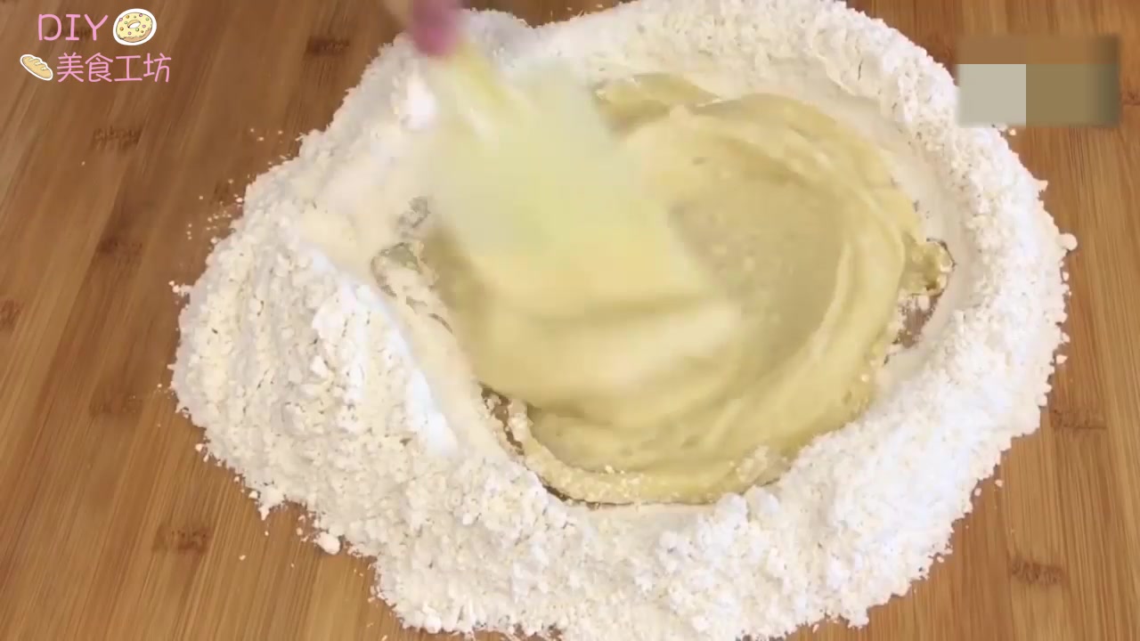 椰丝牛奶味饼干怎么做,正宗椰丝饼干的做法视频