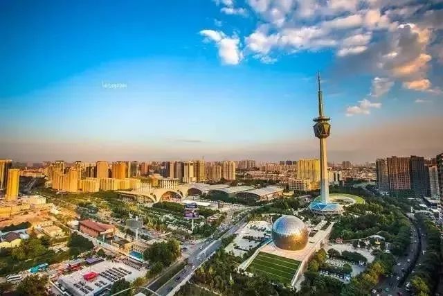 王健林到西安,王健林到碧桂园