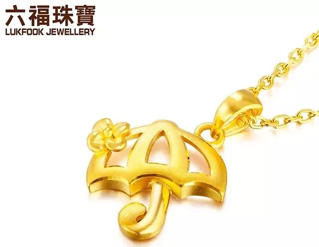 曲江银泰求救！大门即将被挤破！