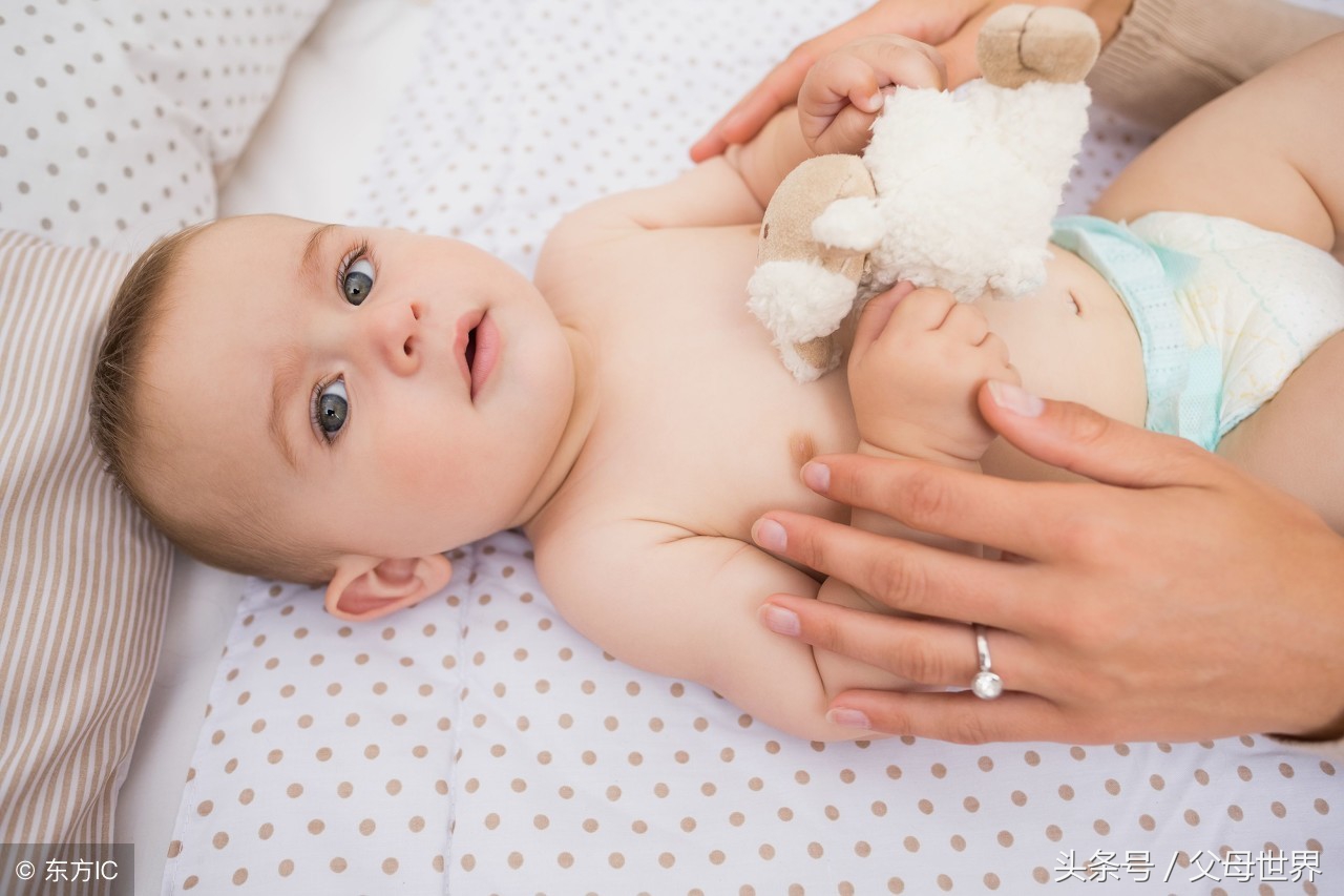 宝宝尿路感染发烧是什么症状,宝宝不感冒就发烧怎么回事