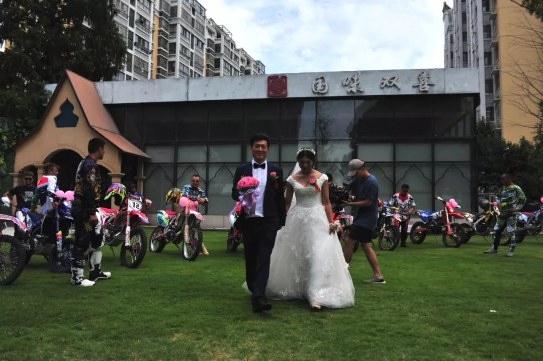幸福摩迷——摩托婚礼执行攻略