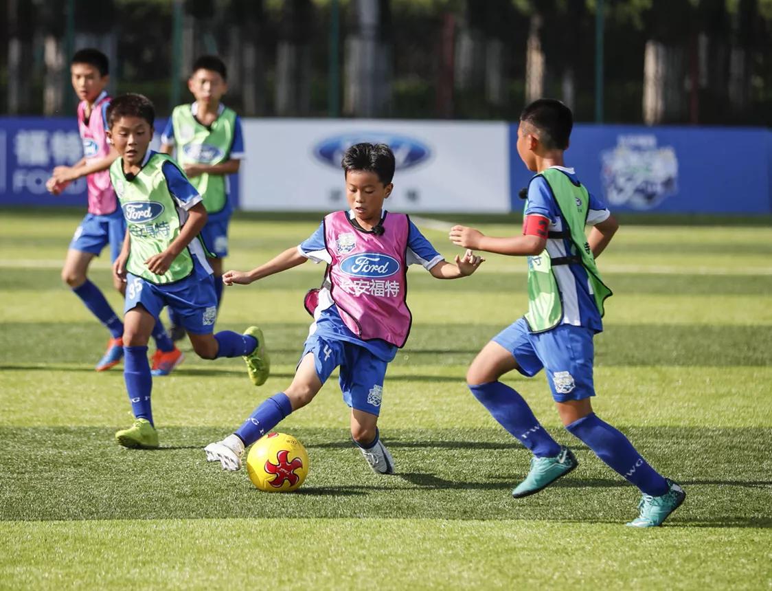 足球小将vs俄罗斯,中国足球小将7月各年龄段比赛