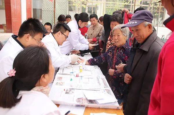 肝病三分治七分养调养关注这几点,肝病治疗三十法