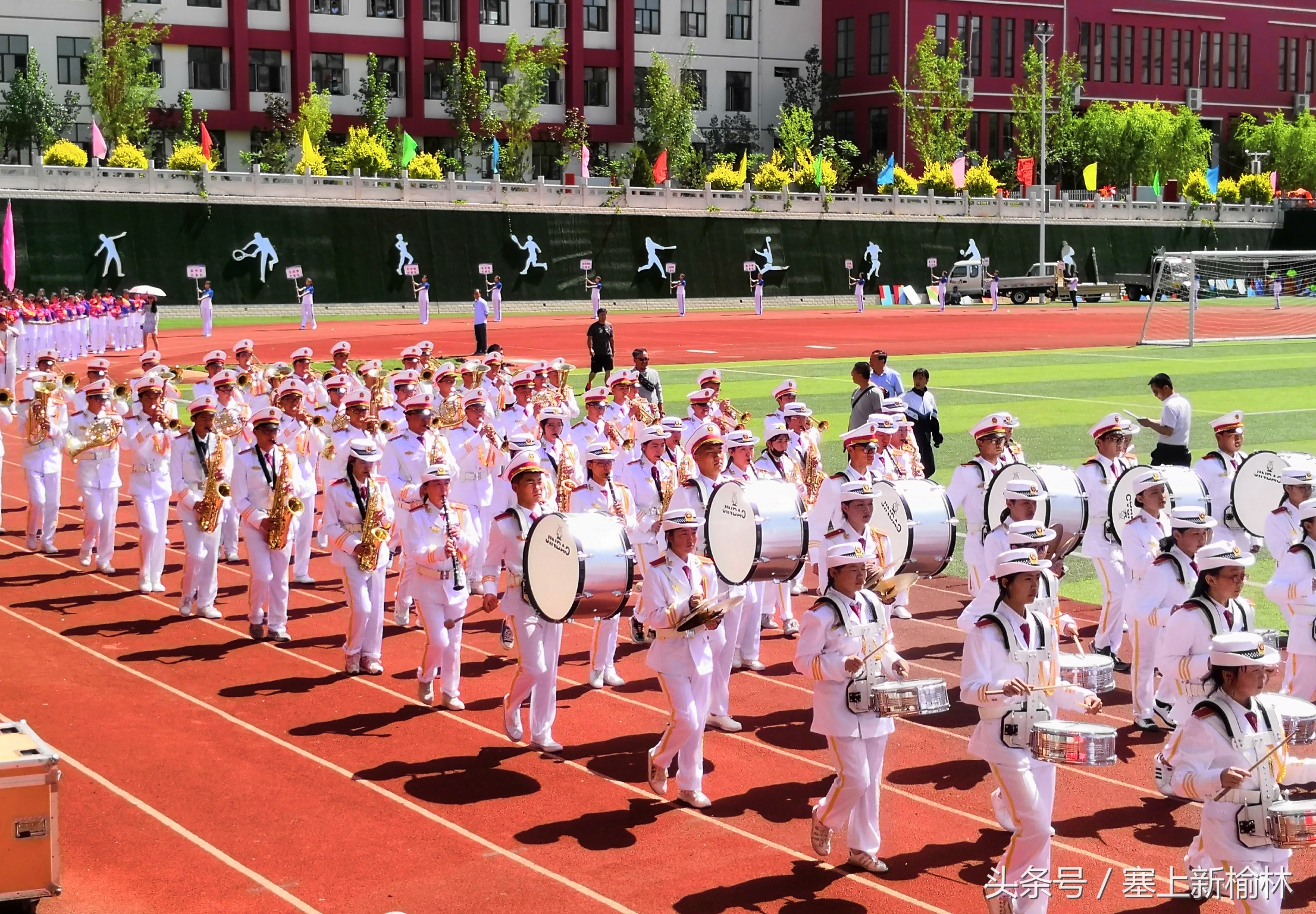 榆林市第二中学艺术楼,黄土高原初中美术