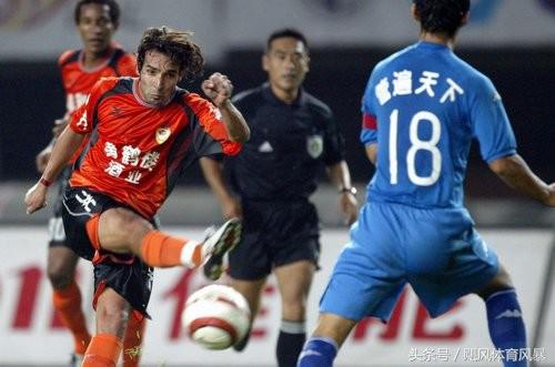武汉足球黄金一代谢幕,武汉足球90年沉浮史