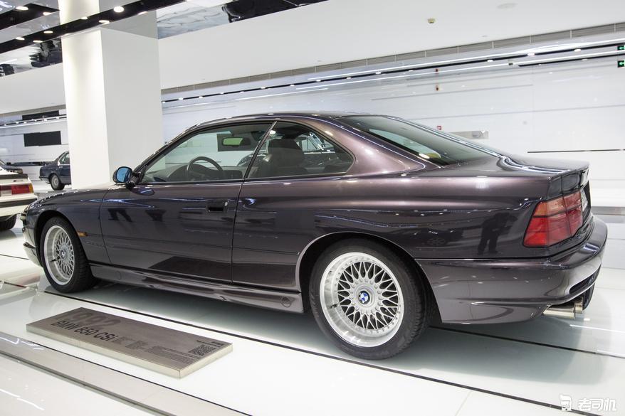 经典老车宝马z8,宝马507和z8