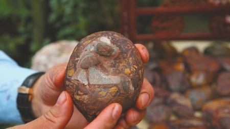 五彩陨石金刚石值钱吗,五彩火星陨石价值