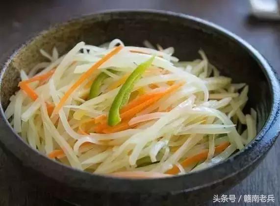 切土豆丝前细后粗,教你一招切土豆丝切得又细又快
