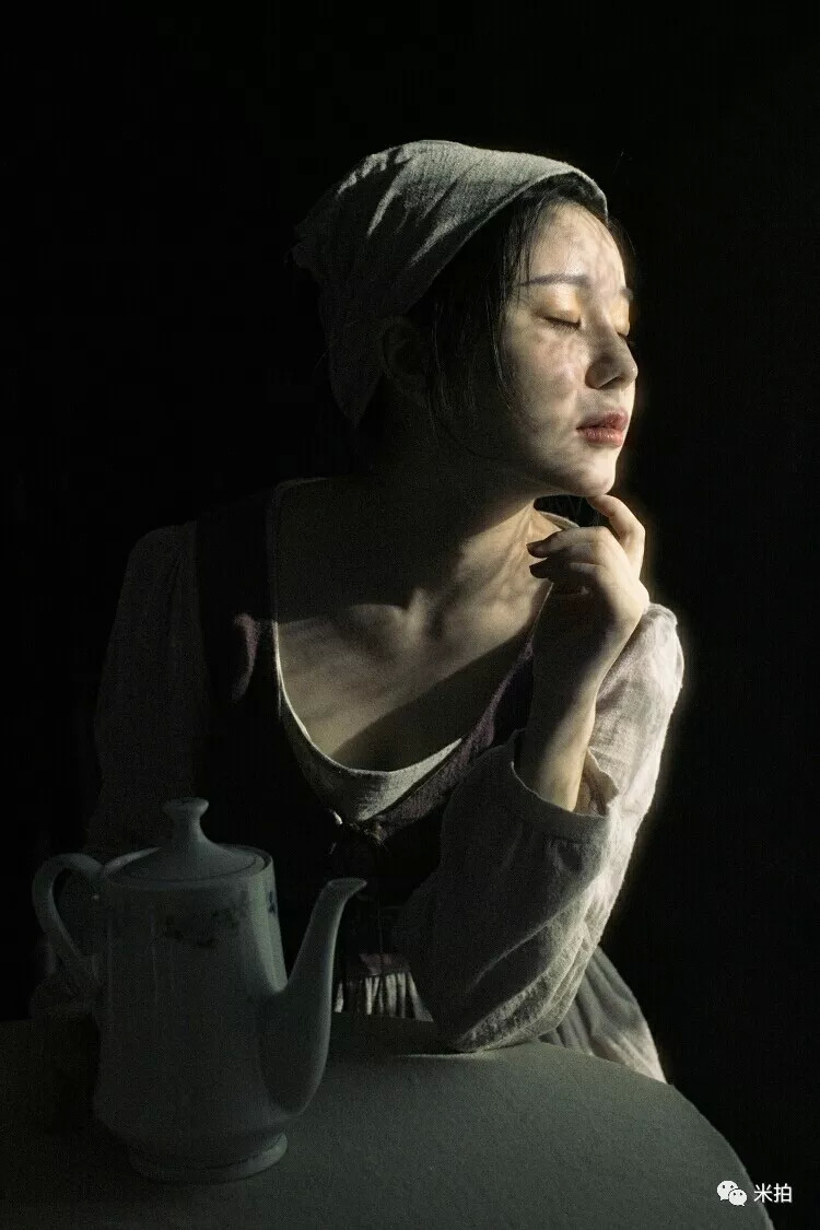 男摄影师为何网购女装上瘾？贵圈真乱？无情的真相让我掉下眼泪