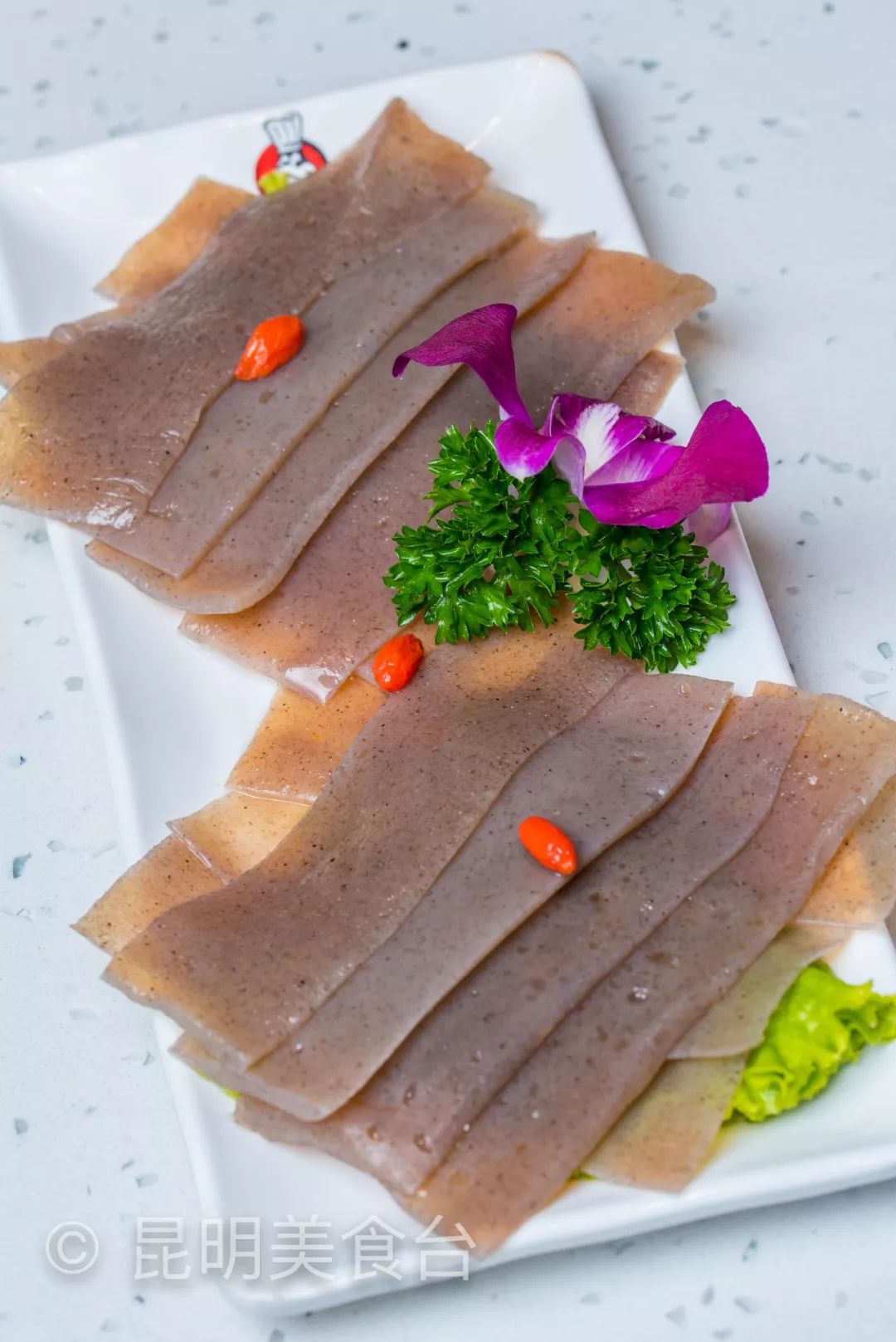 昆明排队4000桌的餐厅,昆明排队餐厅