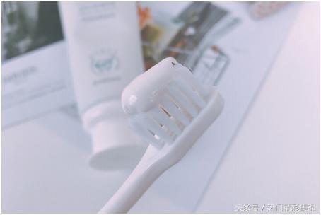 欧阳娜娜牙膏视频,欧阳娜娜牙膏爱马仕