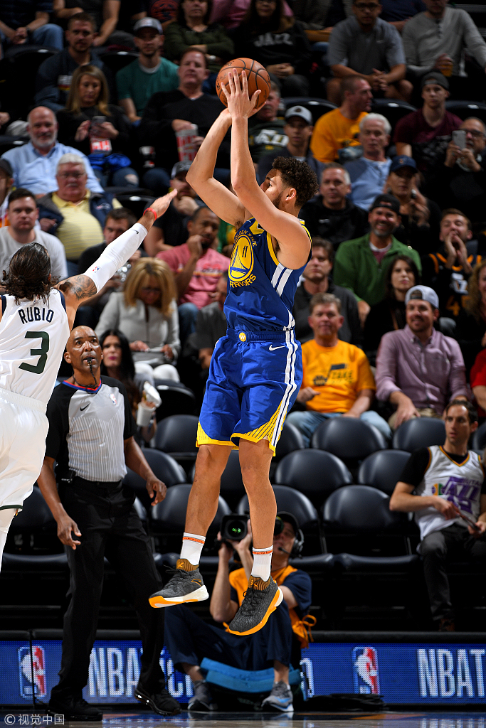 NBA今日球鞋精选：杜兰特蜜汁审美自创鸳鸯鞋安踏为汤神出新款