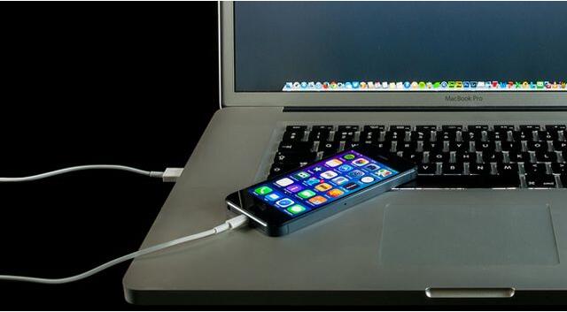 如何拯救iphone电池,iphone电池恢复100%简单方法
