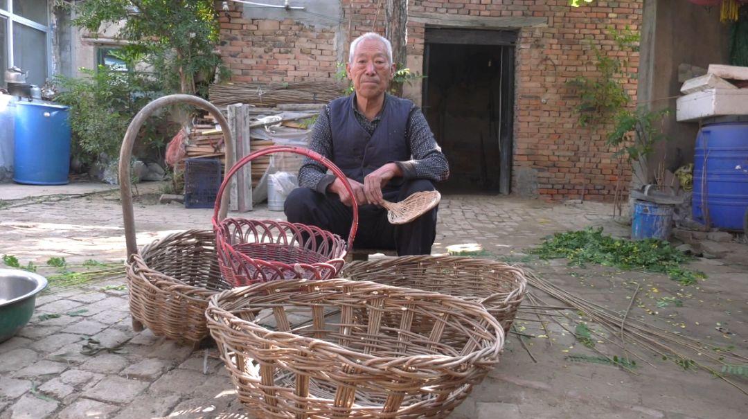 指尖上的舞蹈教案,编篓子的舞蹈