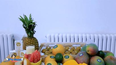 水果还能货到付款？这人气爆棚的水果大姐挺驴啊！