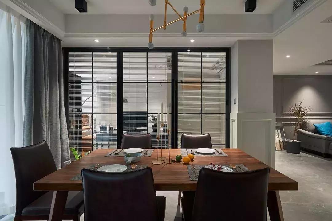 玻璃隔断墙能拆除吗,家里砸了重新装修