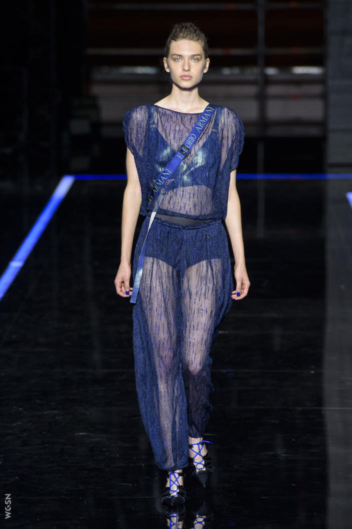 2019秋冬emporioarmani,emporioarmani2023秋冬女装系列时装秀