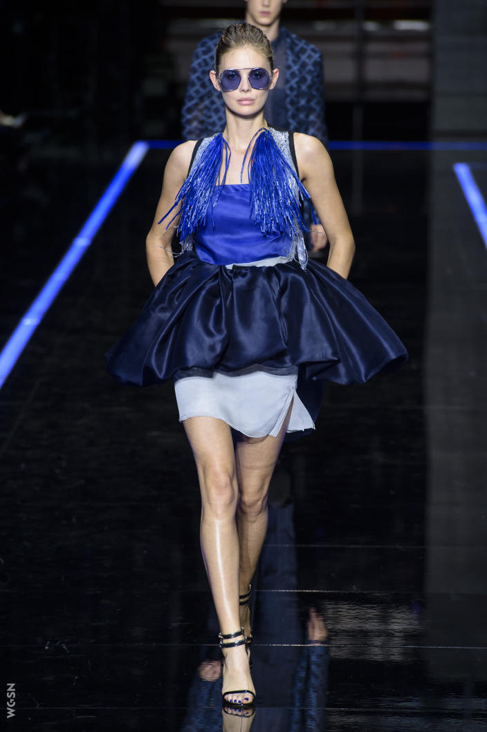 2019秋冬emporioarmani,emporioarmani2023秋冬女装系列时装秀