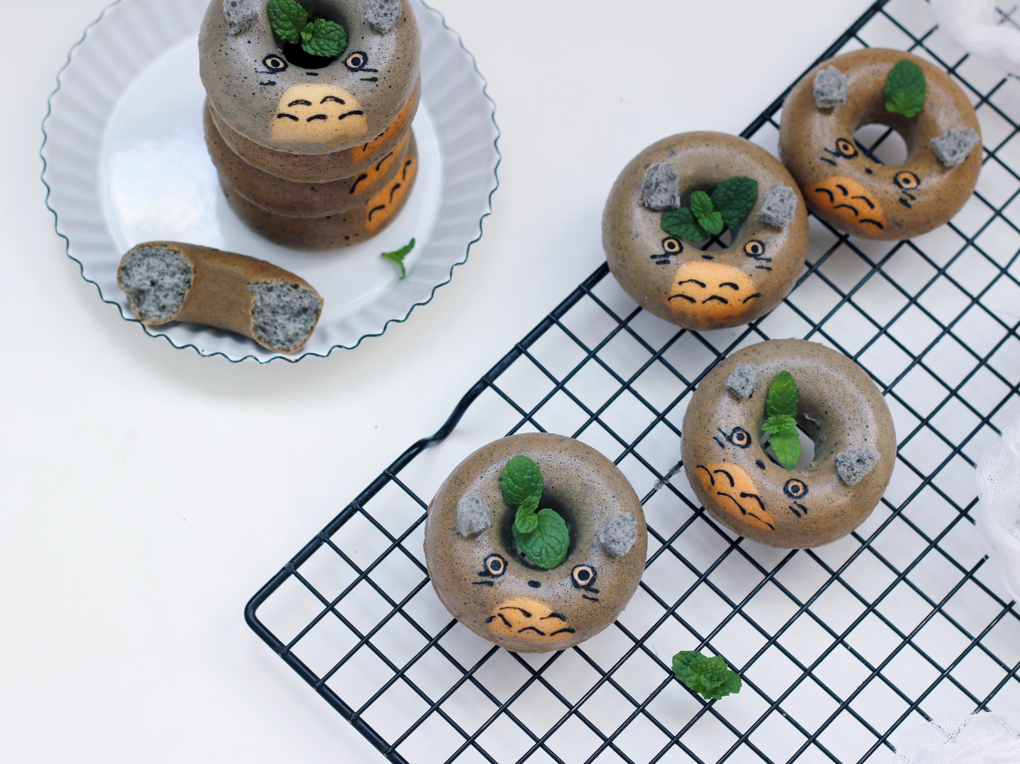 龙猫甜甜圈面包,柏翠5040烤箱