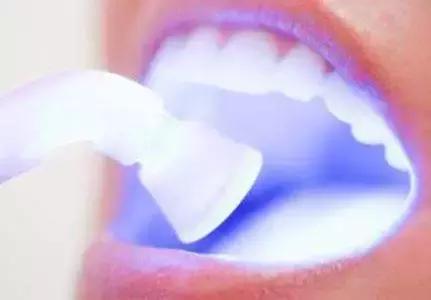 日本黑科技光疗电动牙刷,超声波电动牙刷到底有没有效果