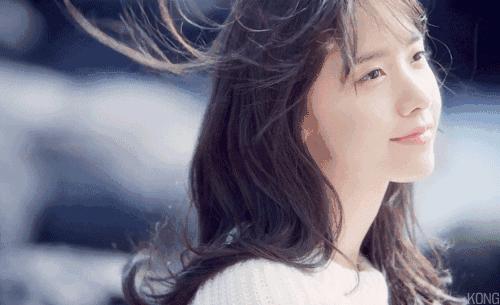 今年最流行的黄皮显白的染发颜色,黄皮显白发色hellobubble