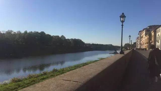意大利留学生讲述真实生活,学长学姐分享大学学习生活视频