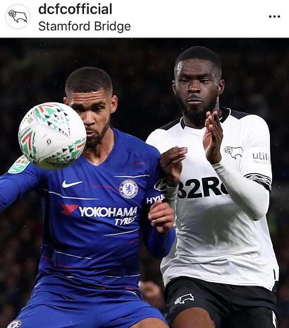 *底卧**还是艺人？切尔西德比郡联赛杯无间道戏精贡献诡异乌龙