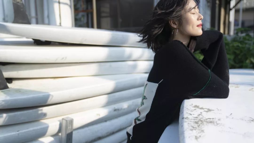 不是所有的羊绒衫都是柔软的么,质感柔软羊绒衫穿着舒服春秋