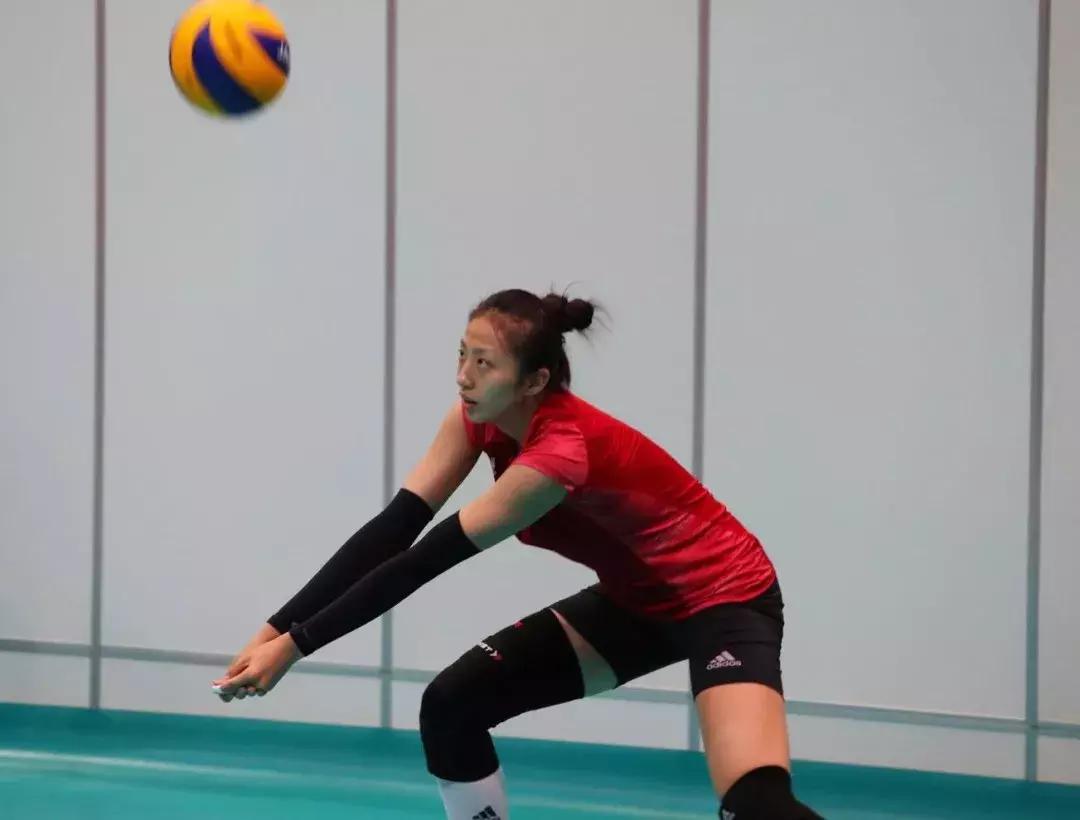 女排联赛倒计时：A组国家队群星汇聚B组上海期争冠北京引强援