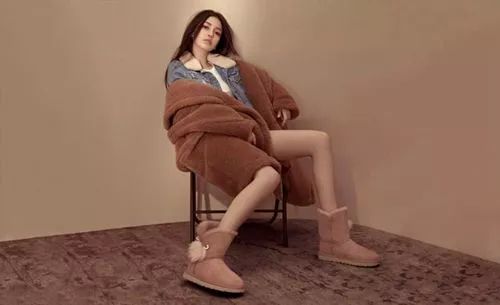 怒！名牌专坑中国游客？正品应该这样买！