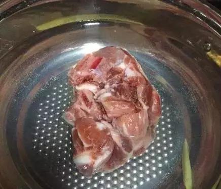 两人份火锅自制,家庭版鸳鸯火锅的简单做法