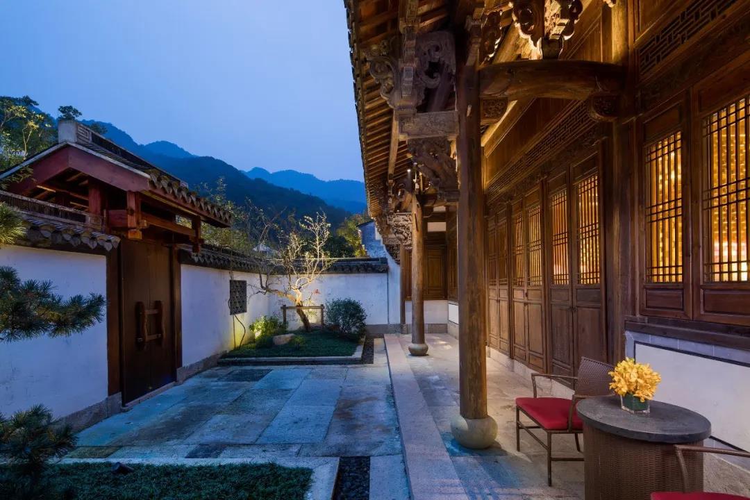 会于会稽山阴之兰亭意思是什么,会于会稽山阴之兰亭的山阴的意思