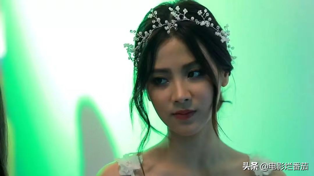 能把一出变态狗血大戏拍得这么清新脱俗的，我服