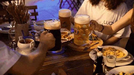 喝五瓶啤酒相当于多少白酒,喝一杯白酒算多吗