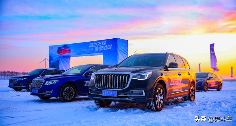 新款红旗hs5四驱顶配试驾,红旗hs5四驱旗享黑色沉浸式体验