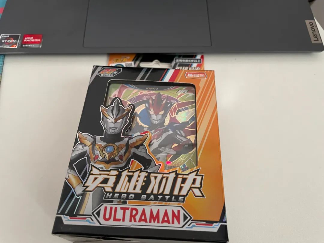 熊孩子买奥特曼卡片的新闻,奥特曼卡片3000元