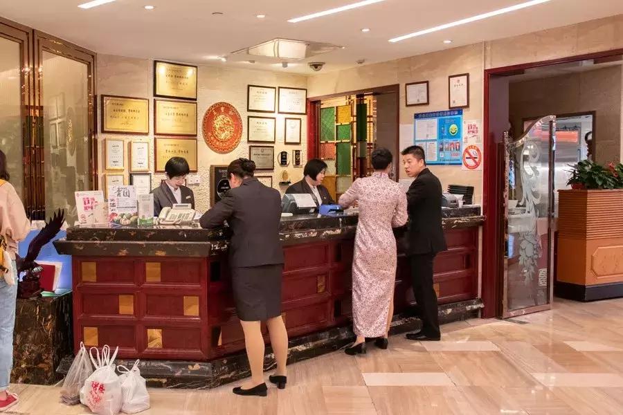 这两家朴实的青团，秒掉了市面上各种作妖对手...